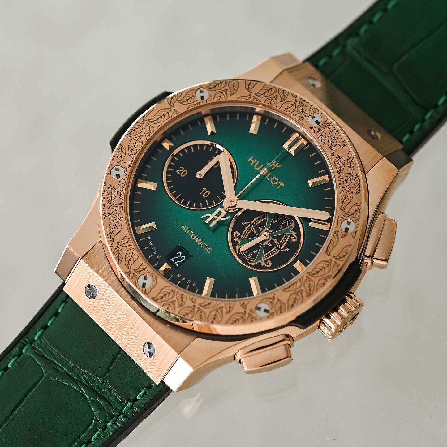 Hublot Classic Fusion Chronograph Arturo Fuente King Gold