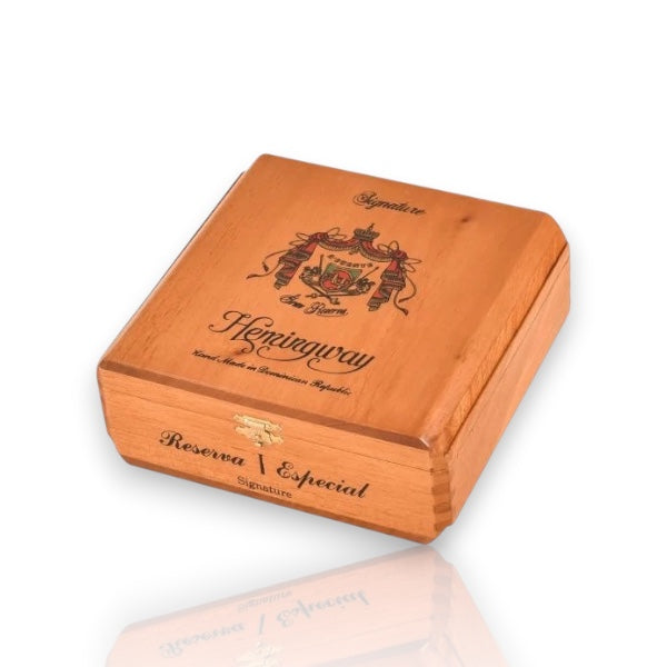 Arturo Fuente Hemingway Signature