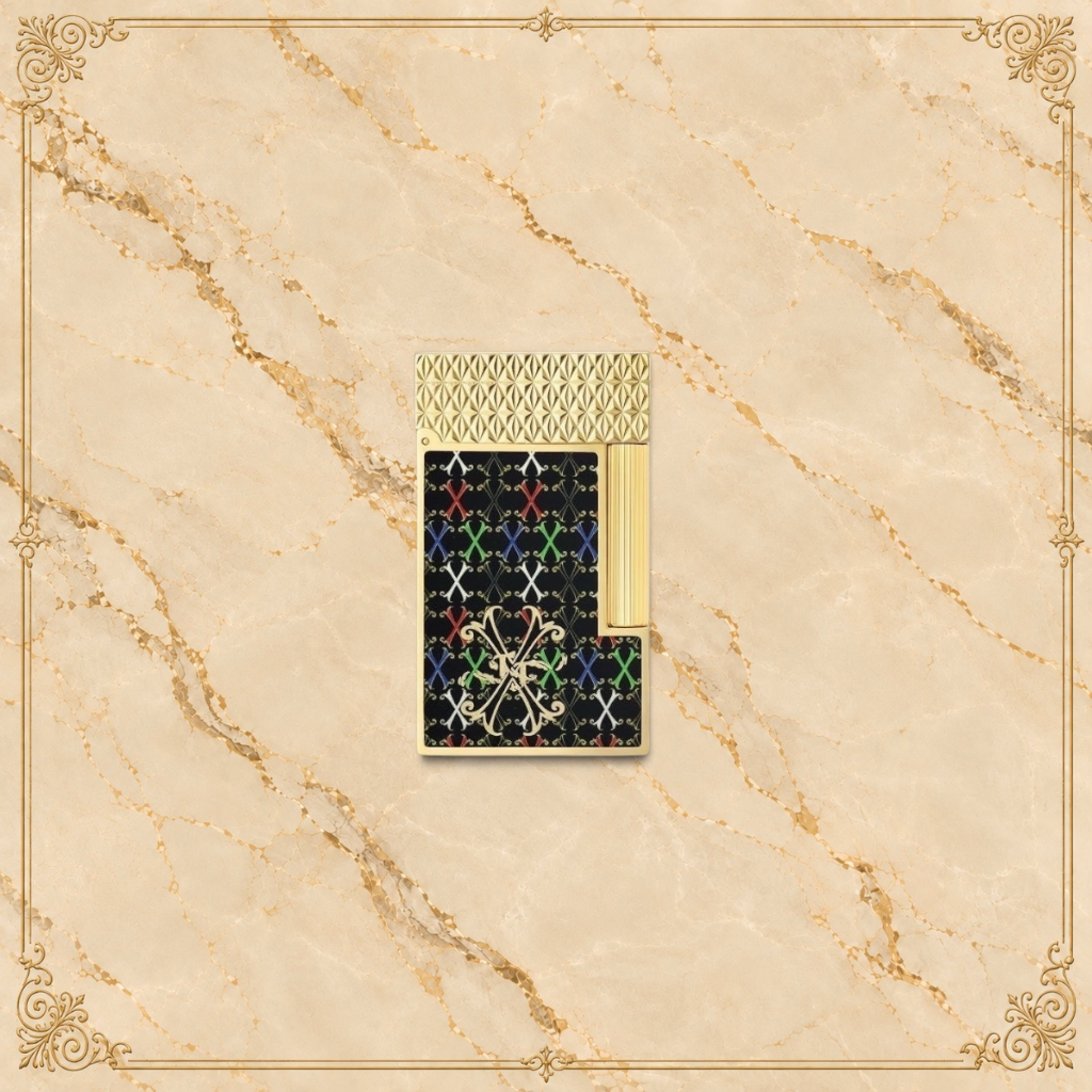 Arturo Fuente Lacquered Lighter
