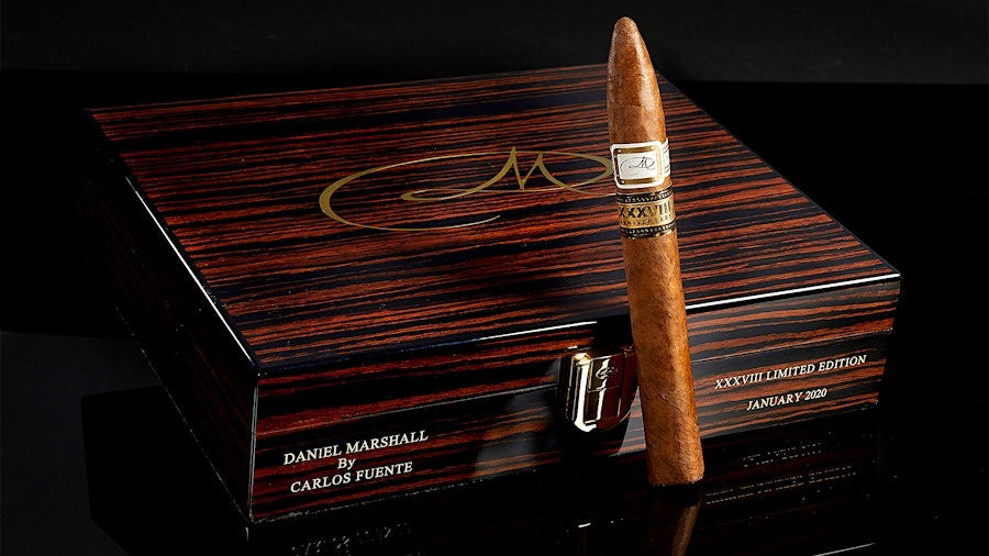 Daniel Marshall x Fuente
