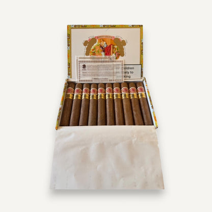 Romeo y Julieta Short Churchills
