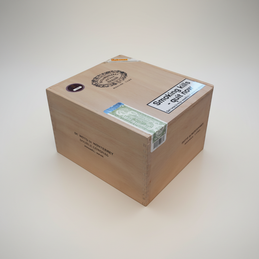 Arcadia Cigars Hoyo de Monterrey Double Coronas wooden cigar box with Cuban branding and health warning.