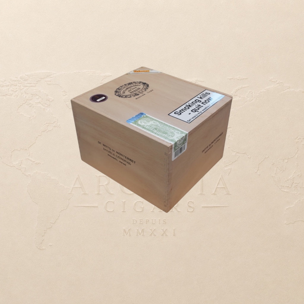 Arcadia Cigars Hoyo de Monterrey Double Coronas wooden cigar box with Cuban branding and health warning.