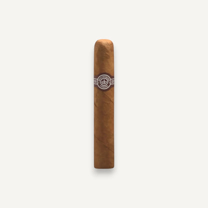 Arcadia Cigars Montecristo No. 5 Perla cigar, 4" length, with notes of cedar and nuts.
