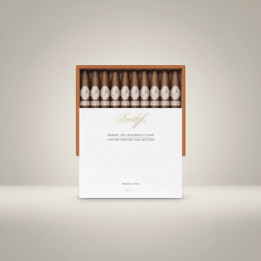 Arcadia Cigars Davidoff Grand Cru Diademas Finas Limited Edition cigars in a box. Medium-bodied, 165mm, 50 ring gauge.