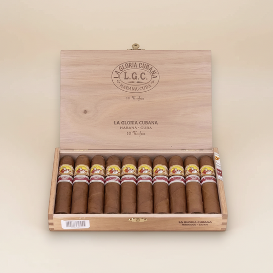 Arcadia Cigars La Gloria Cubana Unifree 2018 box of 10 medium-bodied Cuban cigars, Robusto Extra format.